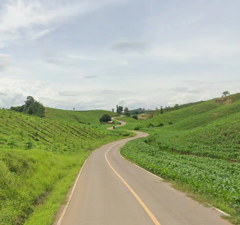 Curve 33, Ban Mae Kon Ken