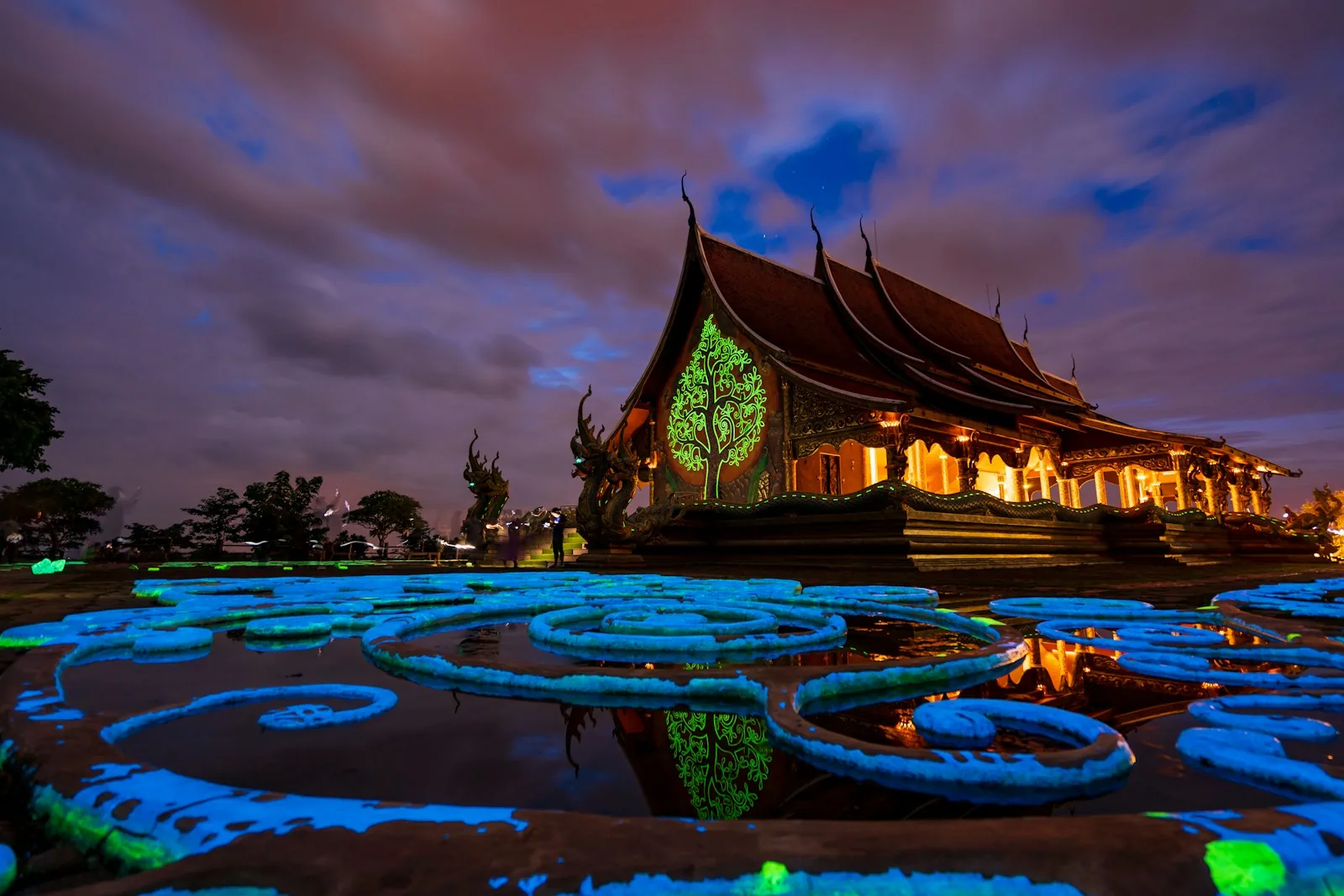 วัดสิรินธรวรารามภูพร้าว
