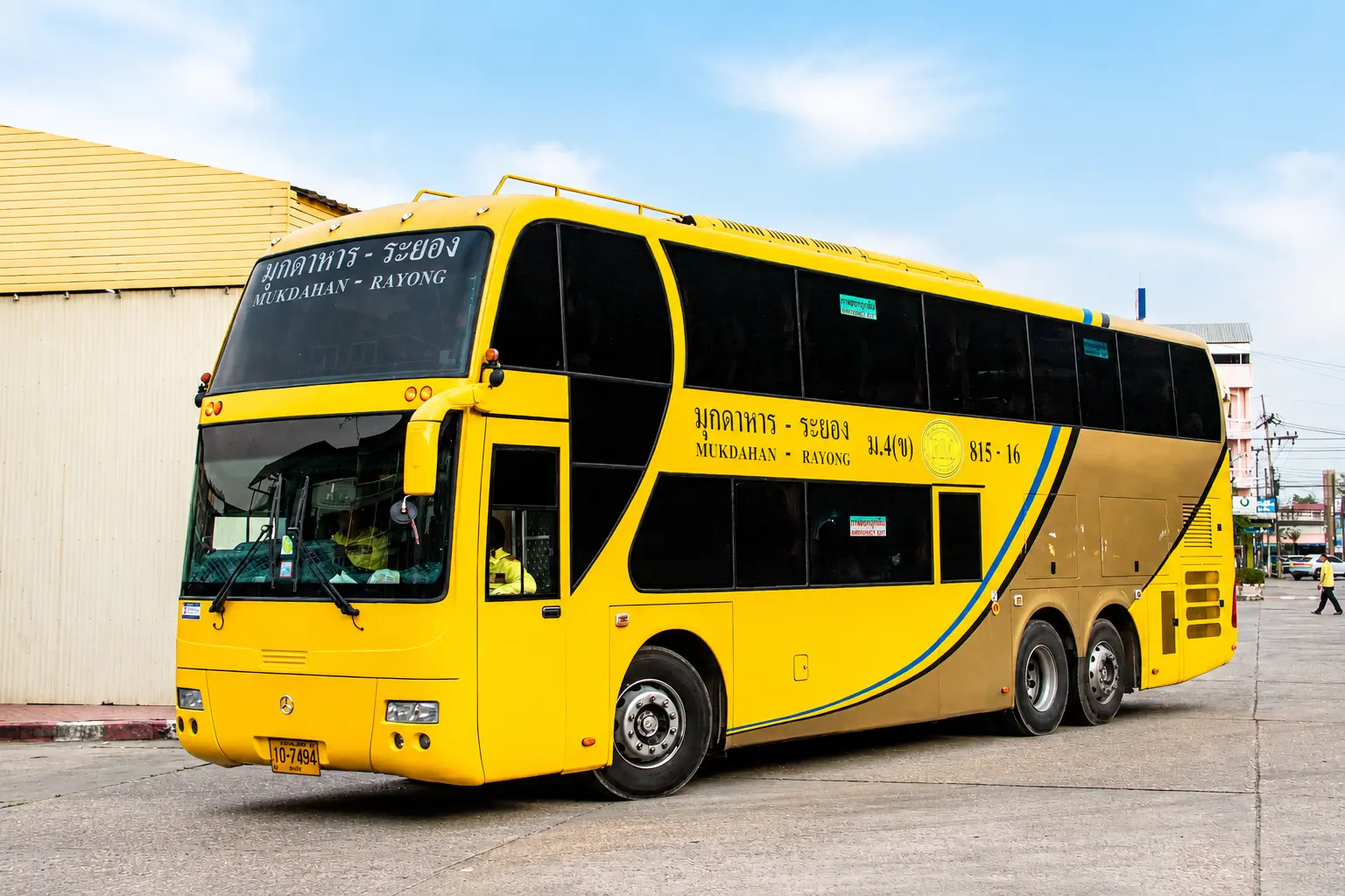 Yellowbus gallery photo 2