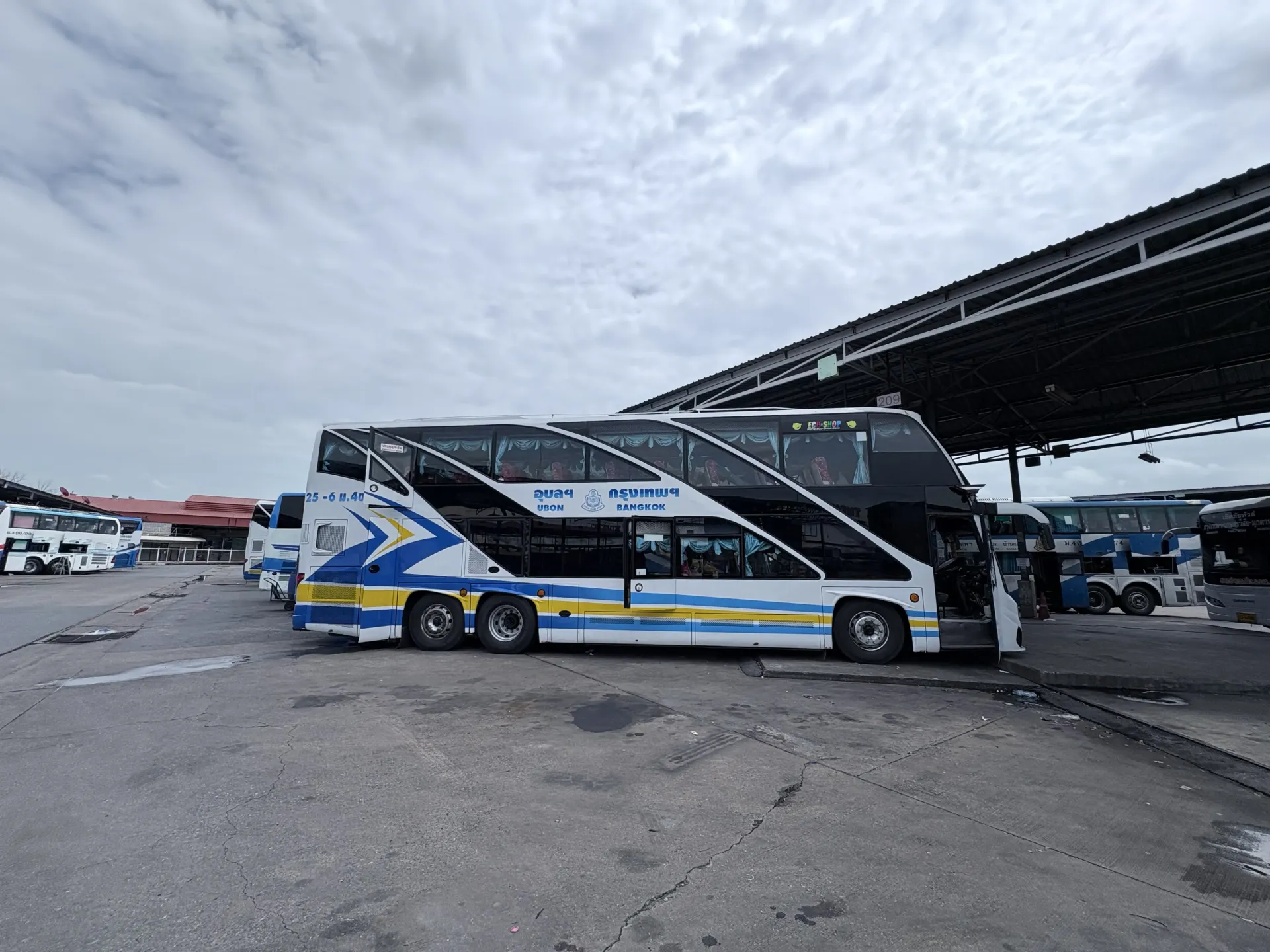 Ubon Air 25 gallery photo 4