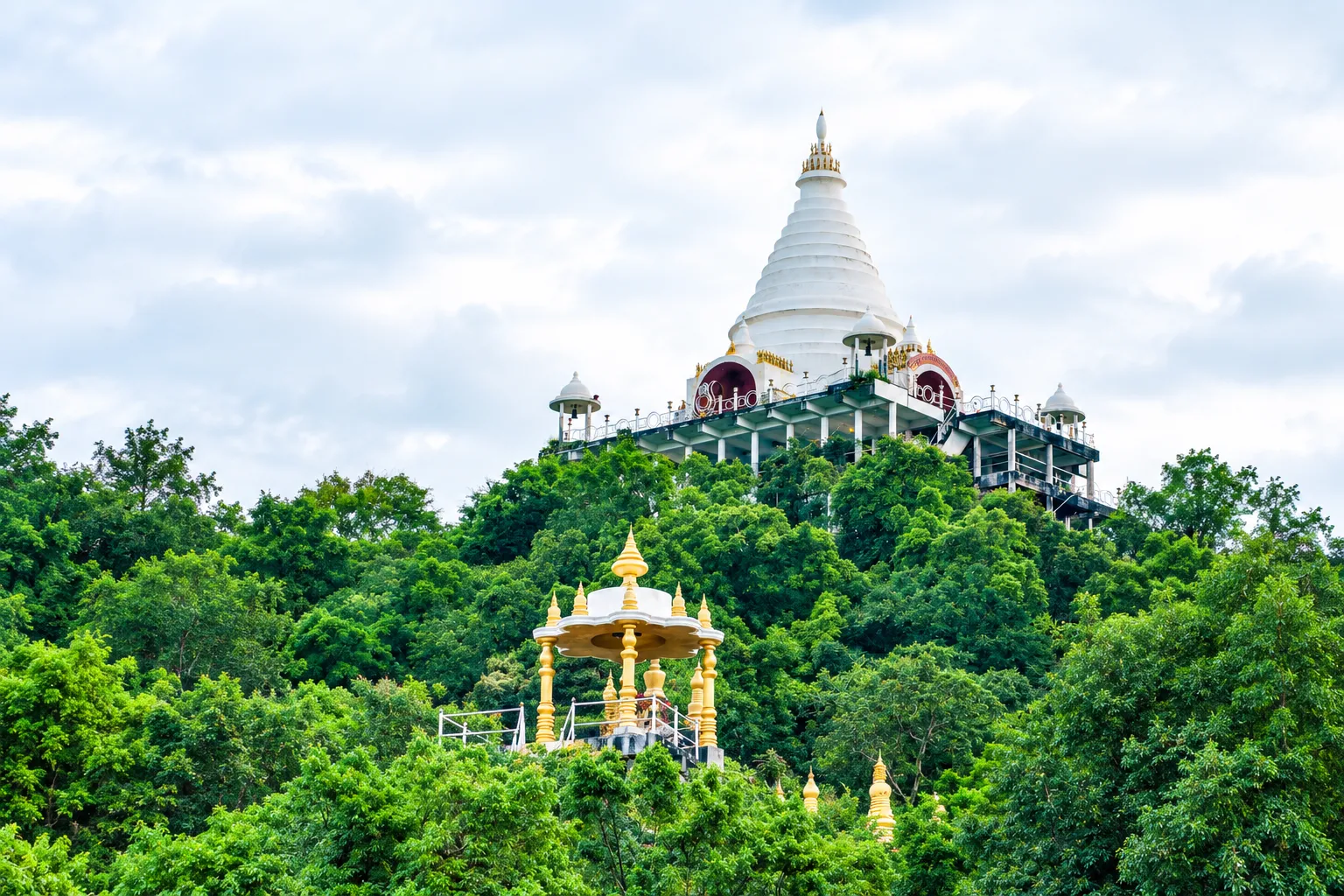 อุทยานธรรมเขานาในหลวง