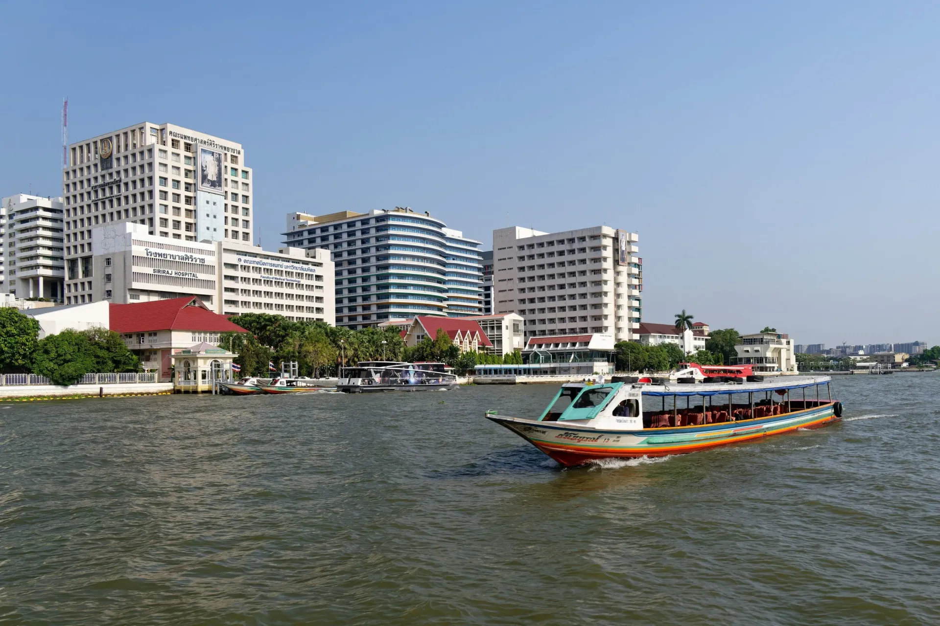 Bus Lampang to Bangkok