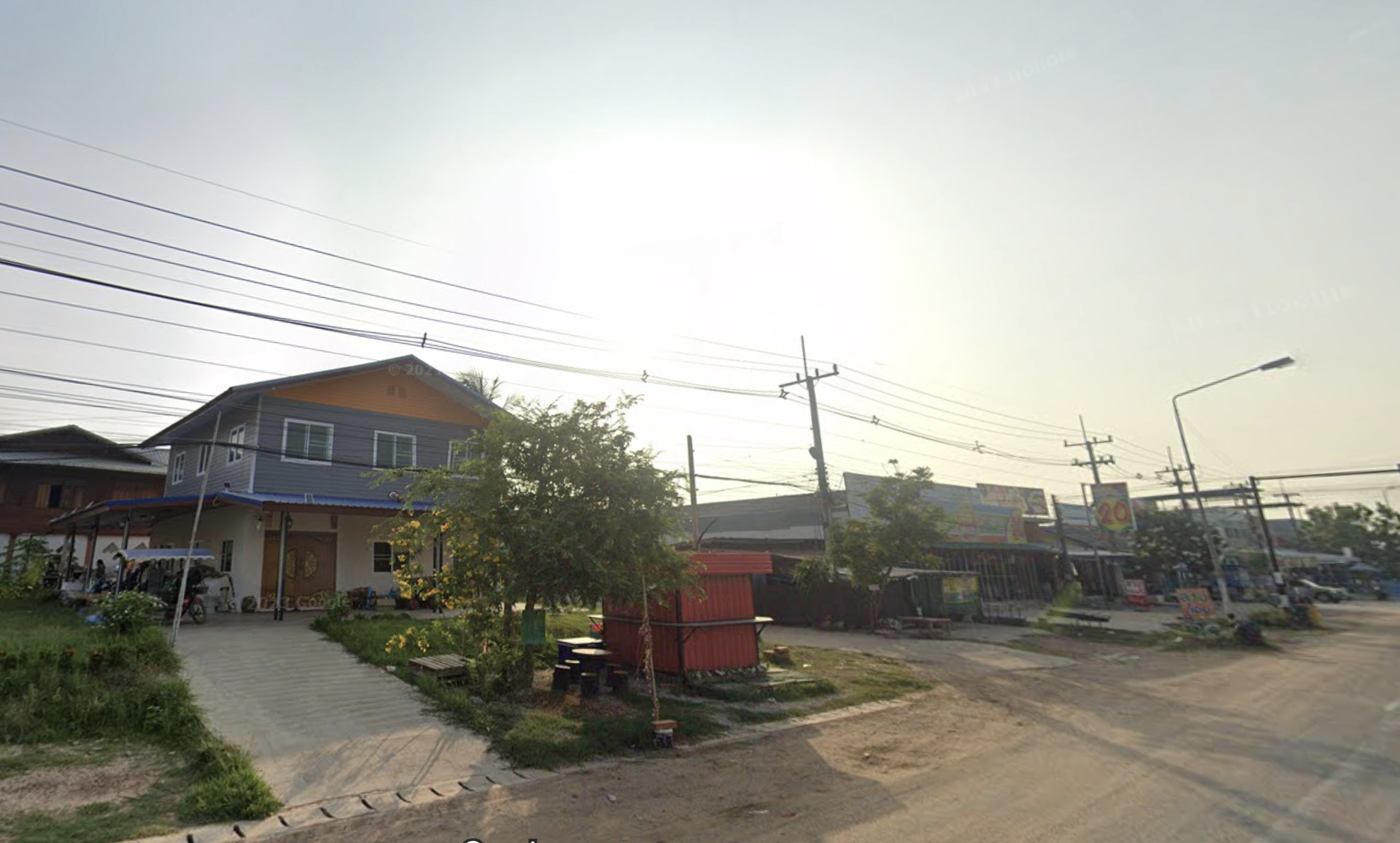 Book Ban Kham Yai Subdistrict Bus Stop (Sanuk Pan Kham Yai Shop)