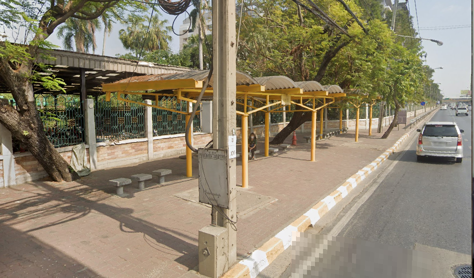 Book Kasetsart University Bus Stop (Ngamwongwan Gate 3)