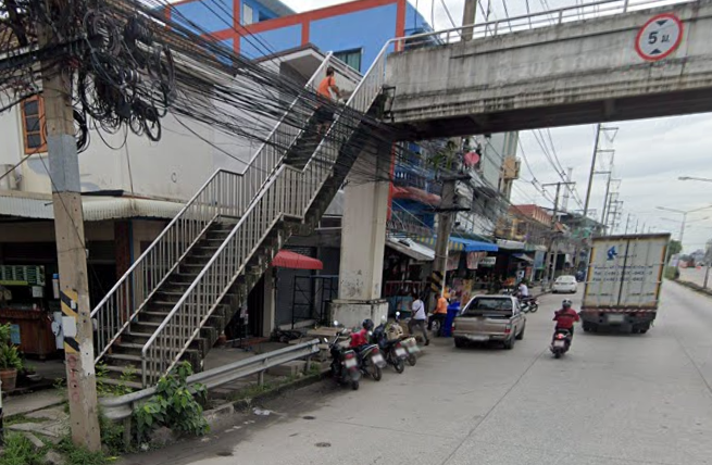 Book Nong Tamlung Subdistrict Bus Stop (The Pedestrian Bridge In Front Of Wat Nong Tamlueng)