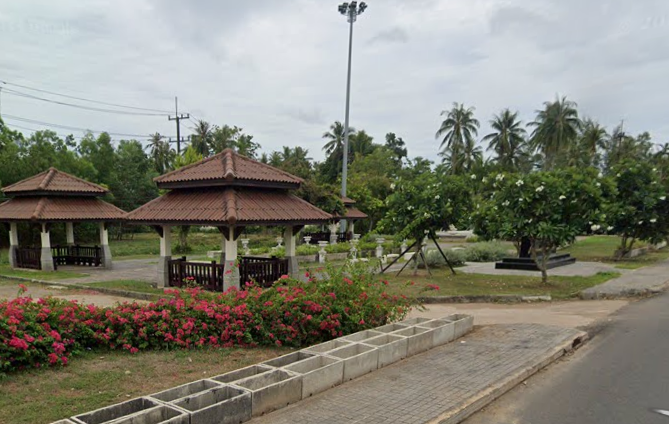 Book Military Youth Monument Bus Stop