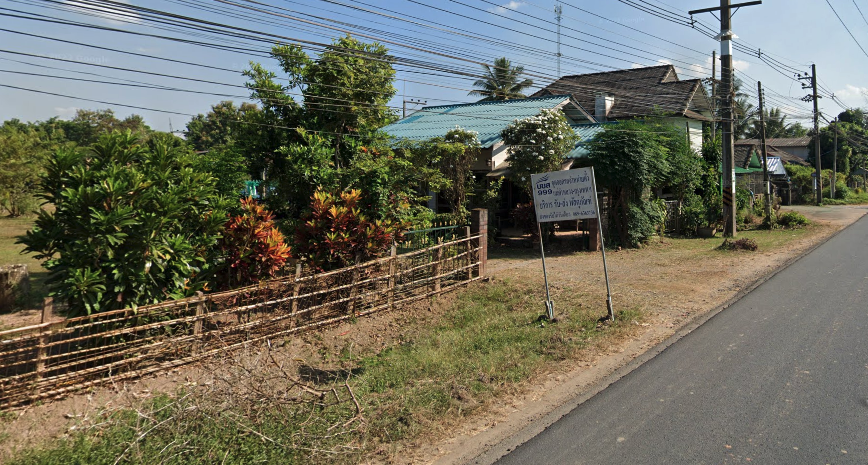 Book Mae Kham Luang (before reaching the U-turn at Mae Kham Luang Temple)