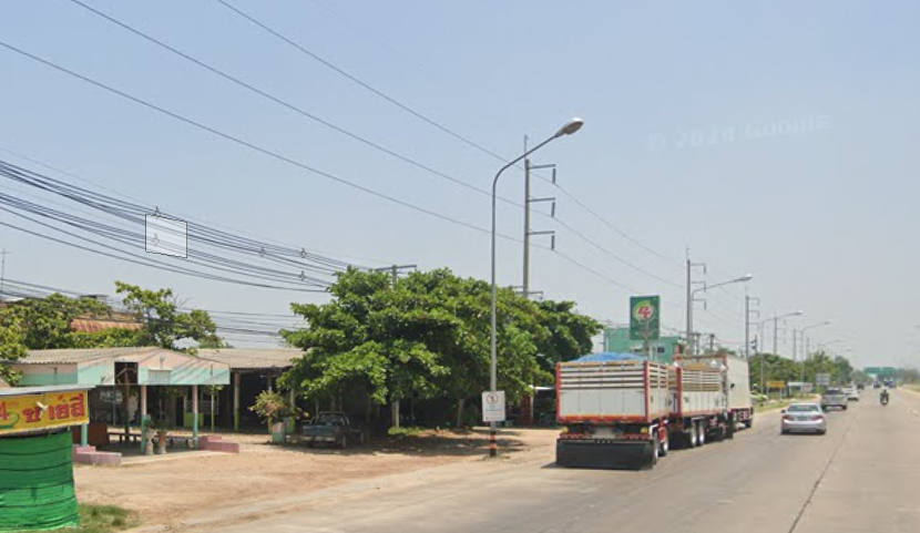 Book Khlong Khlung District Bus Stop (Near PT Gas Station, Khlong Khlung 3)
