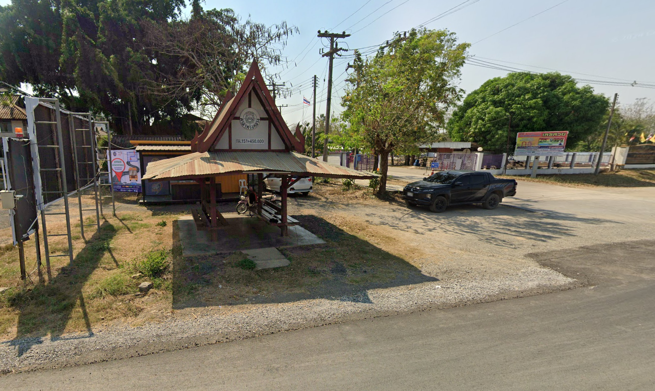 Book Den Chai District Bus Stop