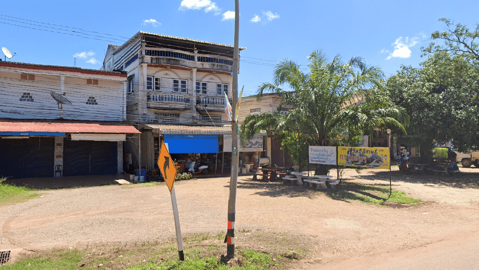 Book Pak Khat District Bus Stop (Kongkwan Shop)