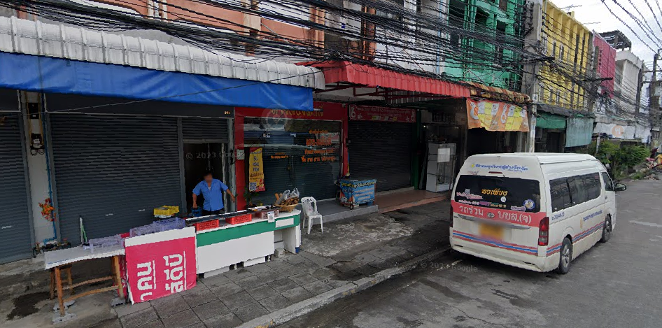 Book Nong Mon Market's Wongsaithong Tour Bus Stop