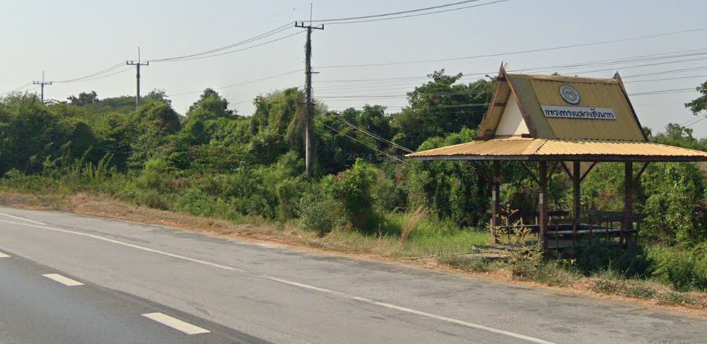 Book Sapphaya District Bus Stop (Wang Sakorn Temple Footbridge)