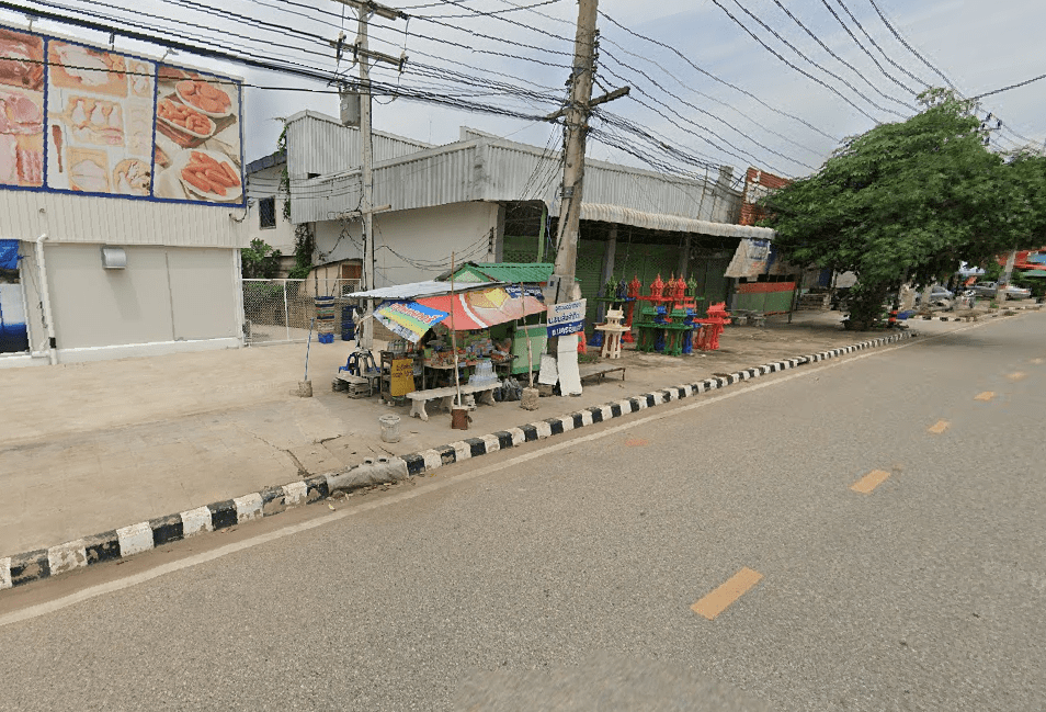 Book Wang Thong District