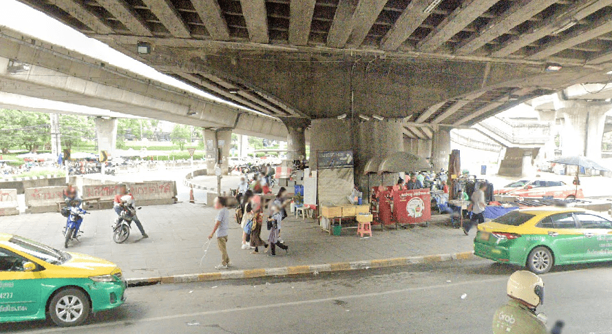 Book Rangsit Bus Stop (Van Terminal, opposite Future Park)