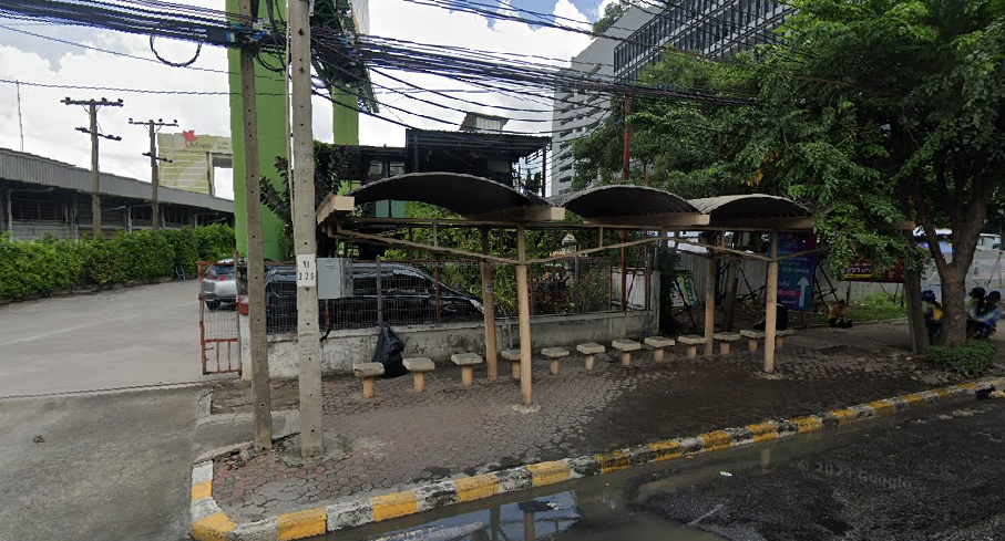 Book Si Iam Bus Stop (MRT Station)