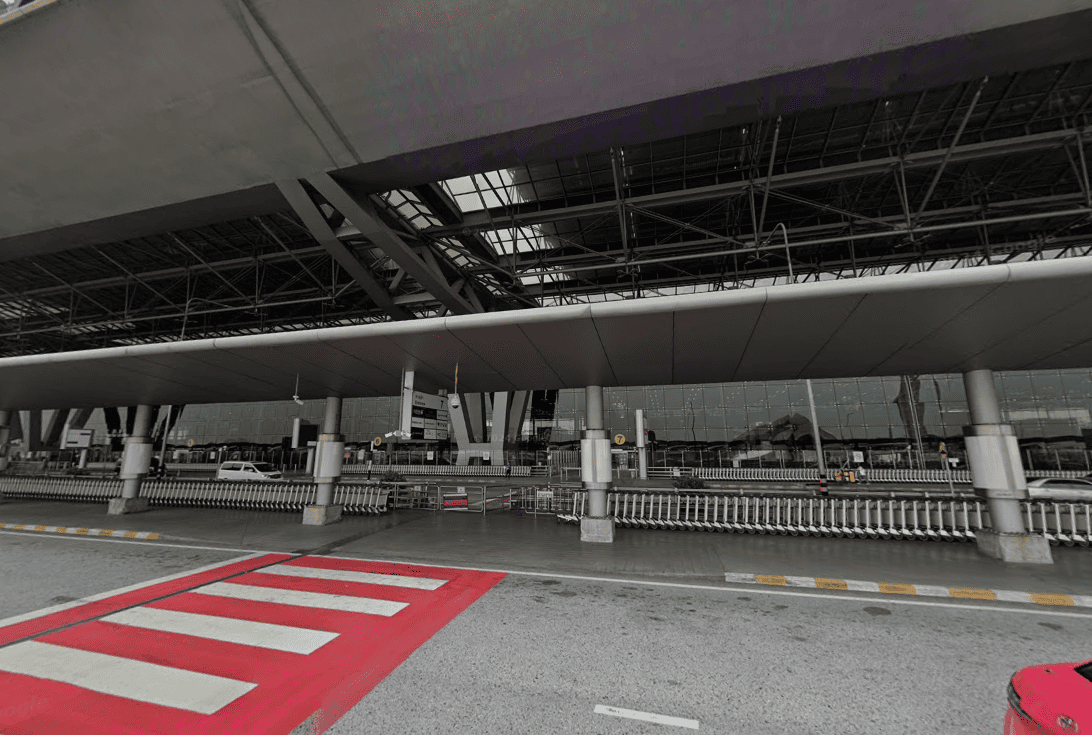 Book Suvarnabhumi Airport (Floor 4 Entrance 7)