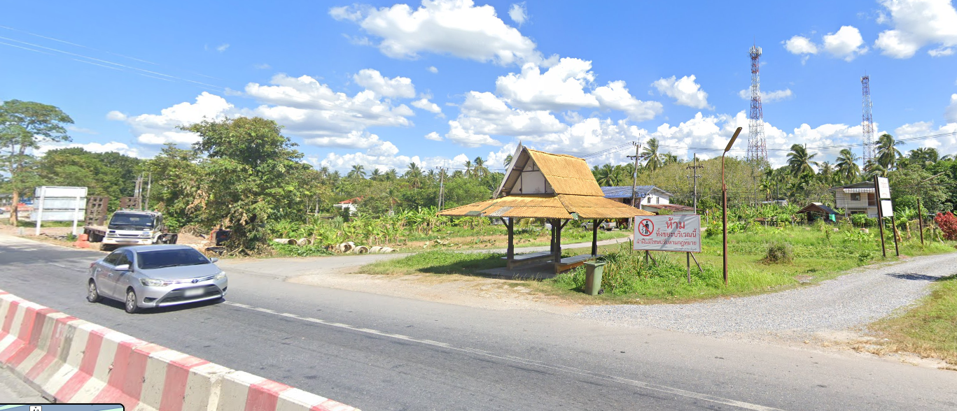Book Suan Phak Intersection Bus Stop (PTT Gas Station)