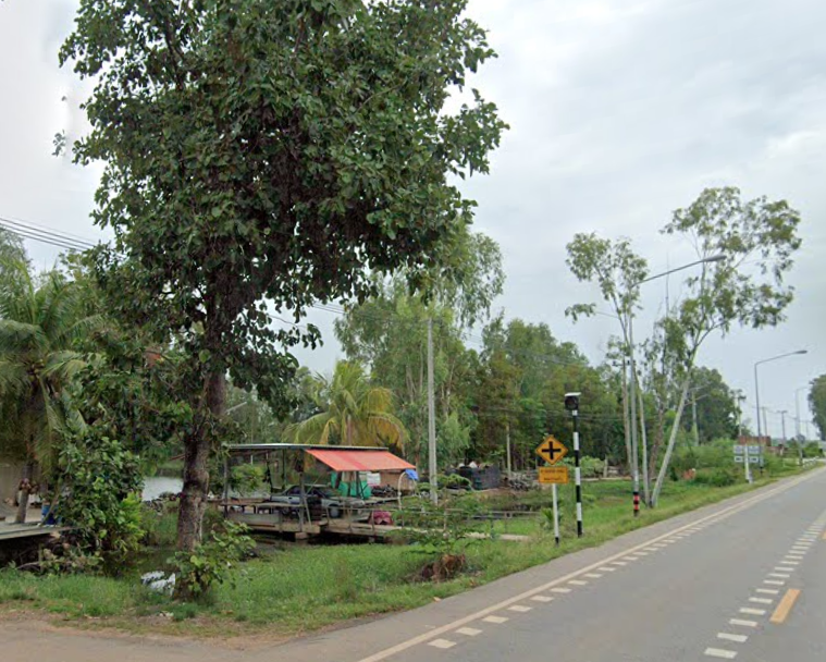 Book Ni Khom Srang Ton Aeng Bus Stop