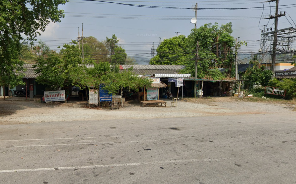 Book Thoen District Bus Stop