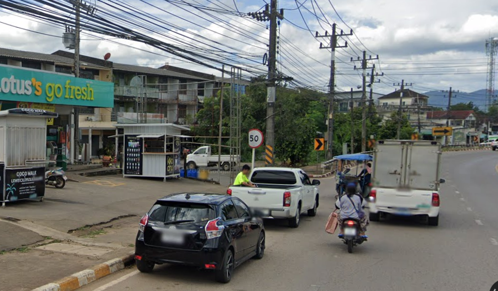 Book Muang Tha Chang District Bus Stop (Lotus Housing)