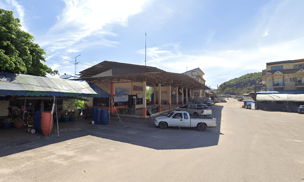 Book Lang Suan Bus Station