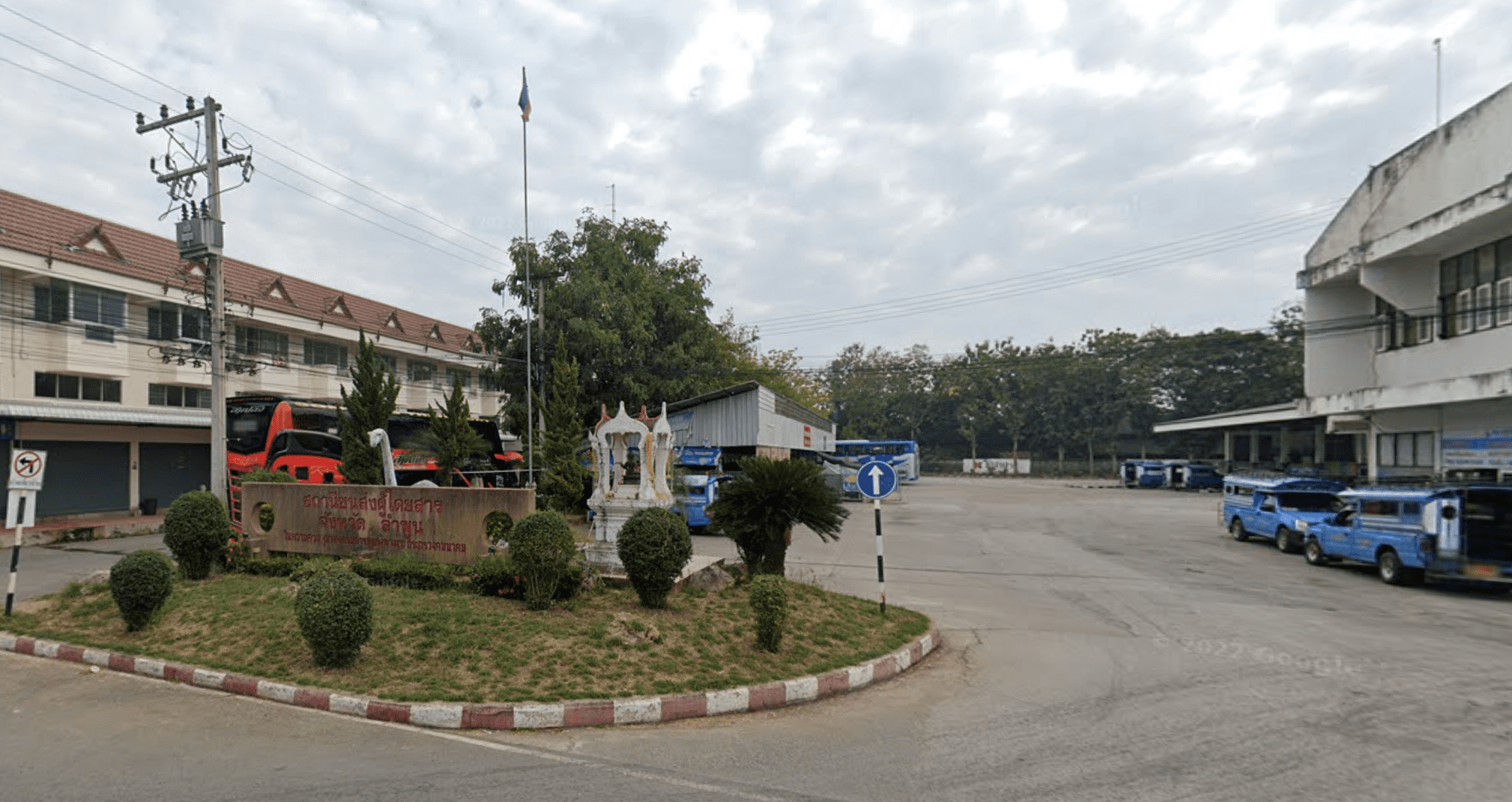Book Lamphun Bus Terminal