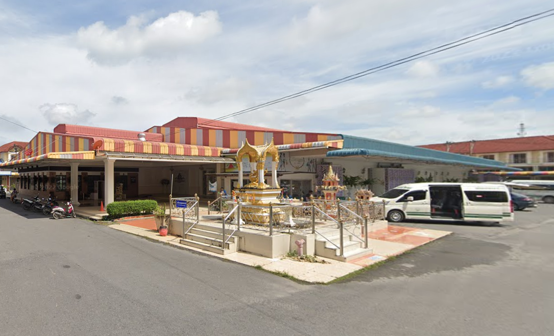 Book Wiang Sa Bus Terminal