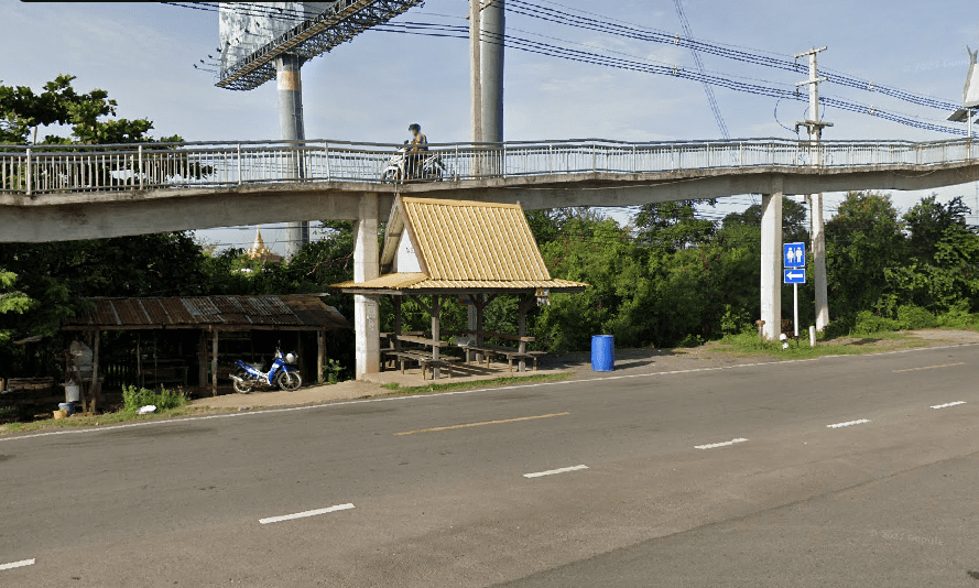 Book Wang Manao Subdistrict Bus Stop (Wang Manao Highway Police Service Center)