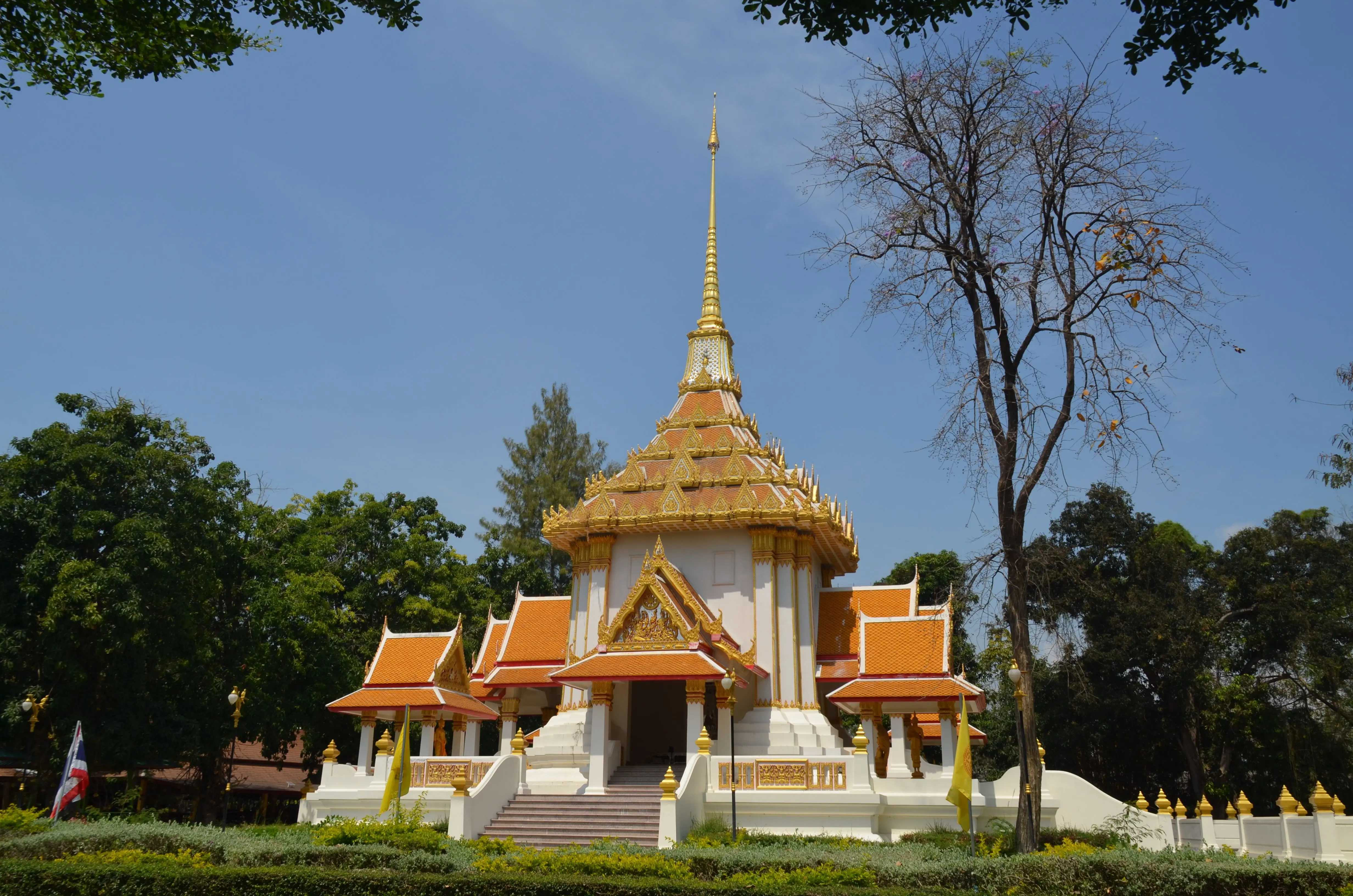 รถทัวร์ ประจวบคีรีขันธ์ ถึง นครราชสีมา