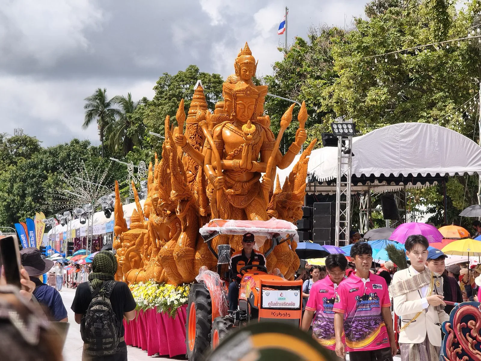 รถทัวร์ กรุงเทพฯ ถึง บุณฑริก