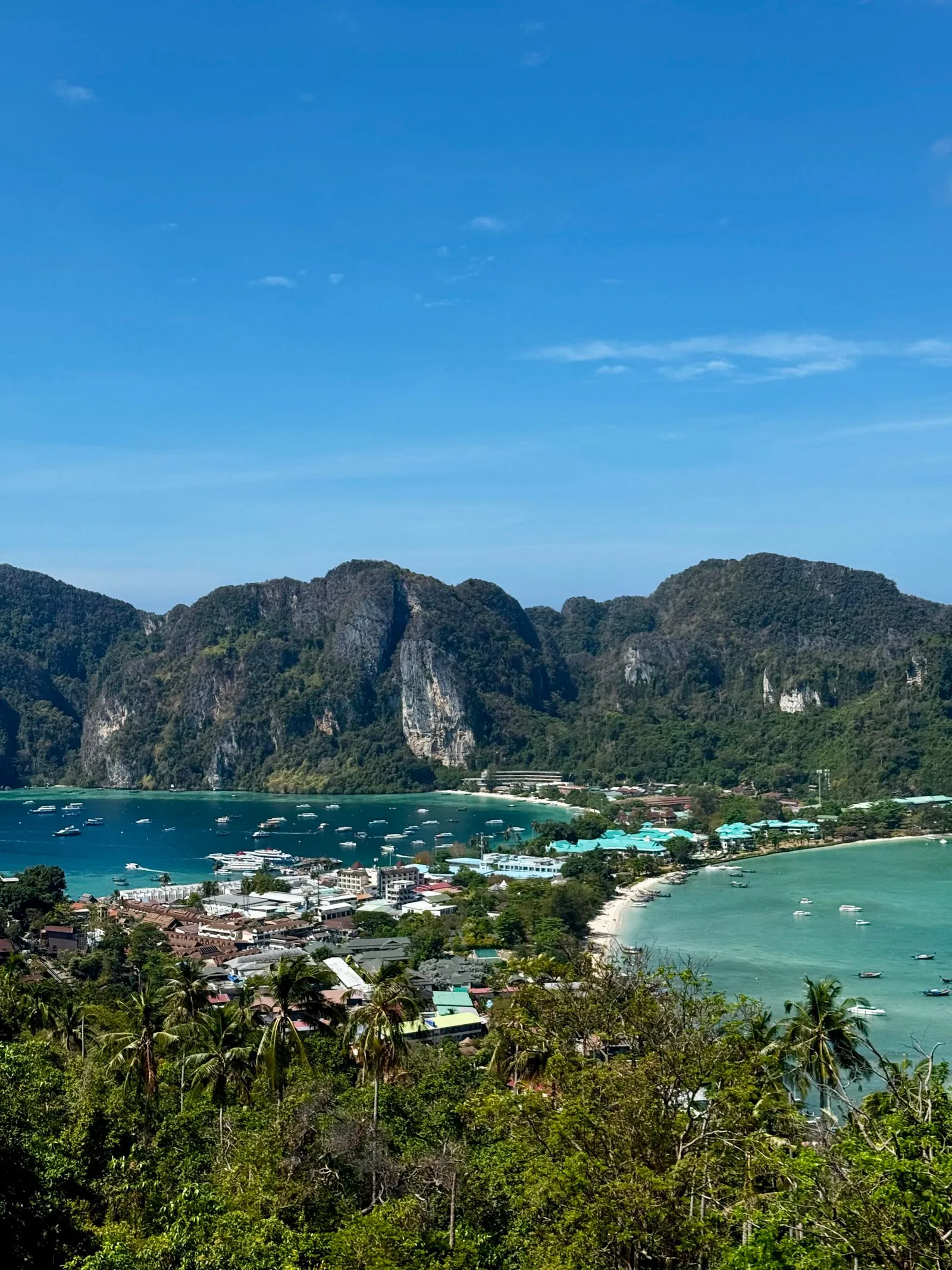 รถทัวร์ กระบี่ ถึง เกาะพีพี