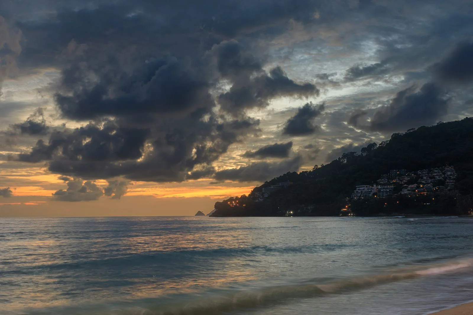 รถทัวร์ หาดใหญ่ ถึง ภูเก็ต