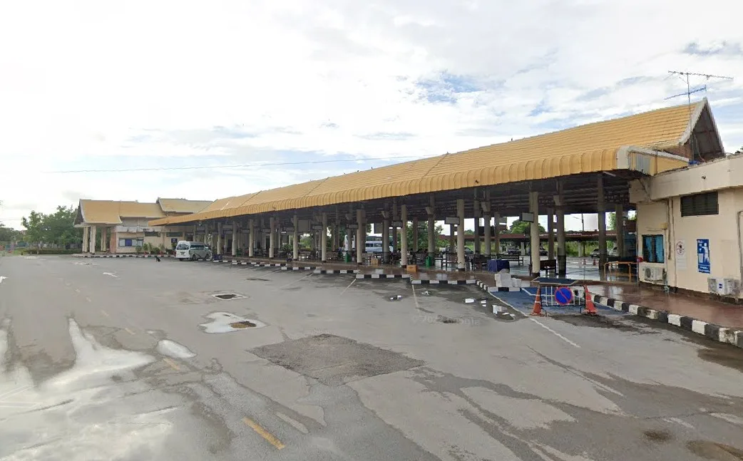 Sukhothai Bus Terminal photo 4
