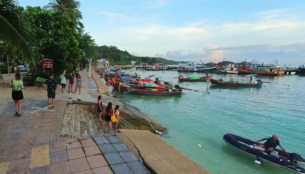 จองตั๋วจุดจอดท่าเทียบเรือเกาะพีพี (อ่าวต้นไทร)